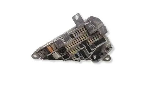 BMW 5 E60 E61 Fuse module 6906558 518794029