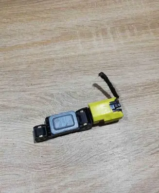 Volkswagen Touareg I Airbag deployment crash/impact sensor 7L0909606