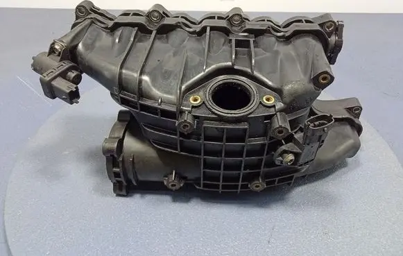 Jeep Grand Cherokee Intake manifold 