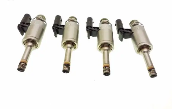Fuel injectors set