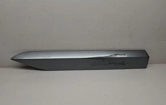 Skoda Superb B8 (3V) Rear door trim (molding) 3V0854949 3V0854949A