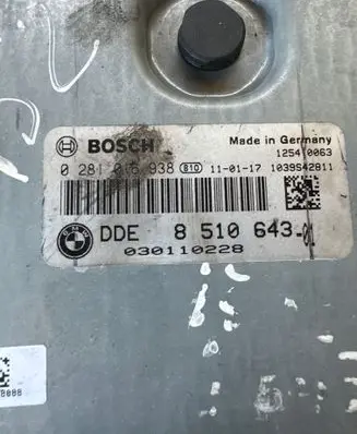 BMW 5 F10 F11 Engine control unit/module 8510643 0281016938
