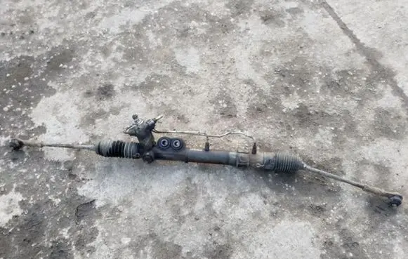 Nissan Almera Tino Steering rack 7409418