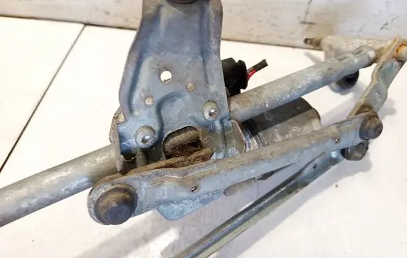 Volkswagen PASSAT B6 Wiper motor 3c1955119 0390241791