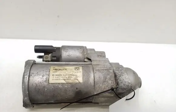 Mercedes-Benz E W213 Starter motor A6549061400 0001174612 0001174613