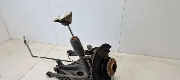 BMW 2 F22 F23 Rear wheel hub spindle/knuckle 6792516