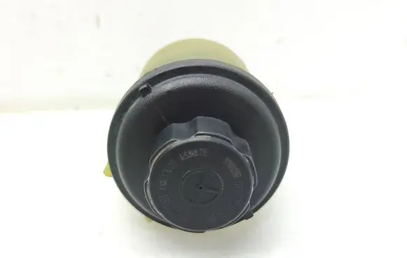 Volvo S60 Power steering fluid tank/reservoir 31302576