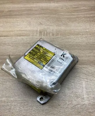 Toyota Prius (XW20) Airbag control unit/module 8917047390 1523006951
