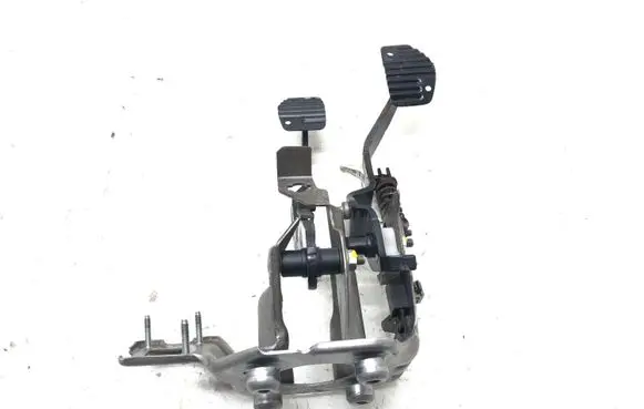 Peugeot Partner Pedal assembly 0943211408