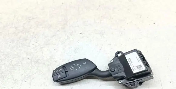 BMW 5 E60 E61 Indicator stalk 6951349