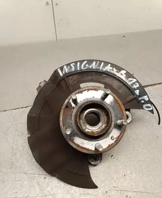 Opel Insignia B Front wheel hub 