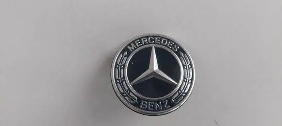 Mercedes-Benz S W223 Manufacturer badge logo/emblem A0008172705