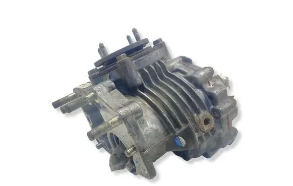 Toyota RAV 4 (XA30) Gearbox transfer box case W82