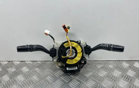 Mazda 6 Wiper turn signal indicator stalk/switch 17E906 GR3K GR3K17E906