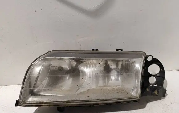 Volvo S80 Headlight/headlamp 7731100L