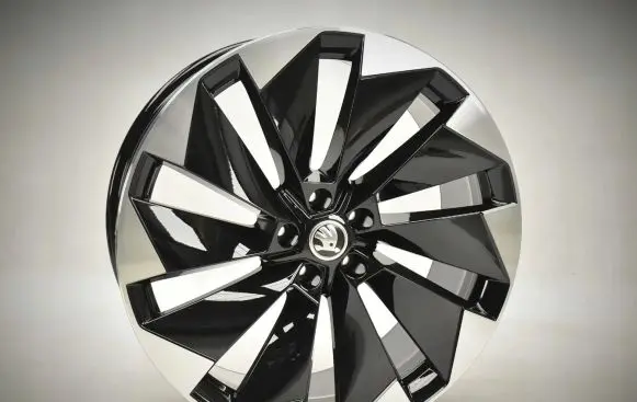 Skoda Enyaq iV R21 alloy rim 5LA601025L 5LA601025P