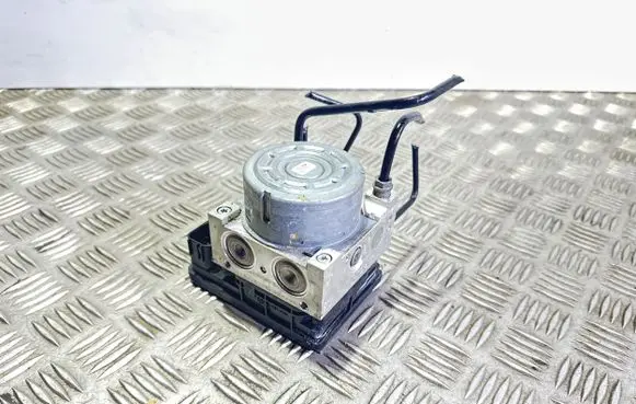 Audi A3 S3 8V ABS Pump 3Q0614517AA 3Q0907379AA