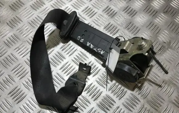 Opel Zafira B Front seatbelt 604512200