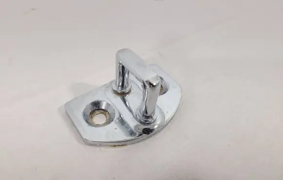 Renault Captur Front door lock loop/hook striker 825705229R 05918