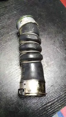BMW 1 E81 E87 Intercooler hose/pipe 7797480