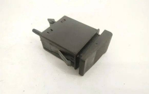 Audi 80 90 S2 B4 Windscreen/window heater switch 4A0941503A