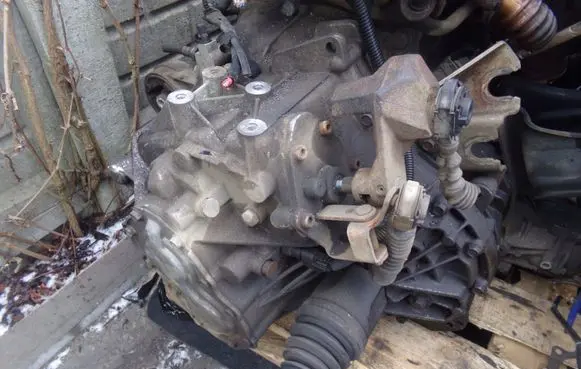 Chevrolet Captiva Gearbox transfer box case 10SP1