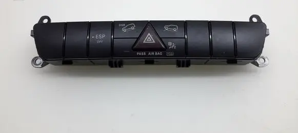 Mercedes-Benz ML W164 Hazard light switch A1648703410