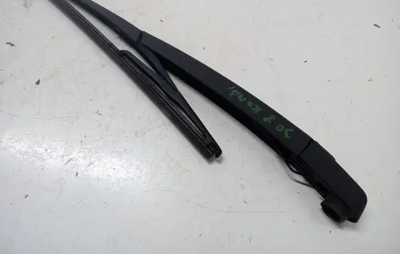 Peugeot 308 Rear wiper blade arm 9680481080
