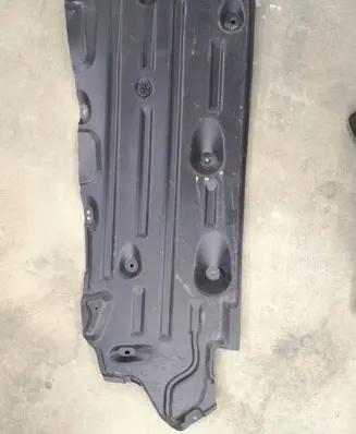 Ford Escape III Center/middle under tray cover GV6111132AF GV6111132