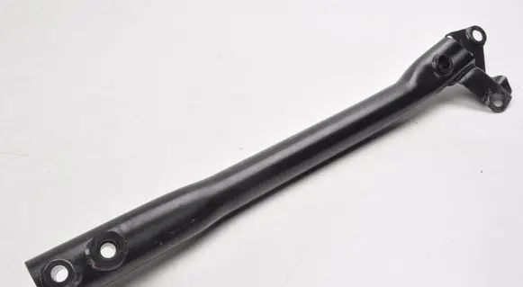 Porsche Cayenne (9Y0 9Y3) Front strut bar 4M0802791A