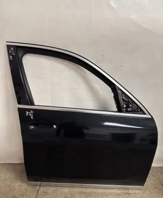 BMW X7 G07 Front door