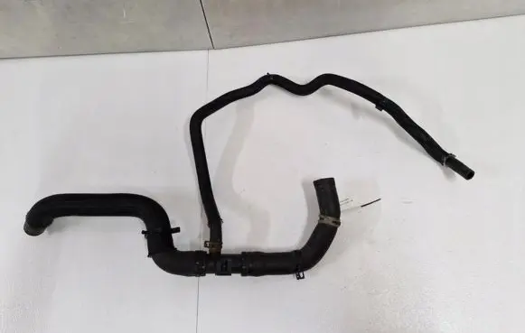 Nissan Qashqai Engine coolant pipe/hose