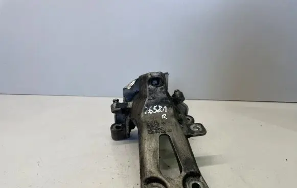 Audi A4 S4 B8 8K Engine mounting bracket 8K0199308AQ
