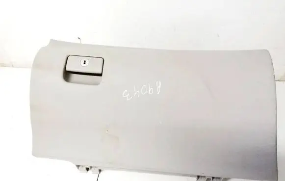 Toyota Highlander XU40 Glove box