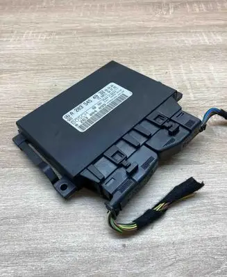 Mercedes-Benz E W211 Parking PDC control unit/module A2035454932 0263004099