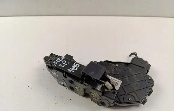 Land Rover Range Rover Sport L320 Front door lock