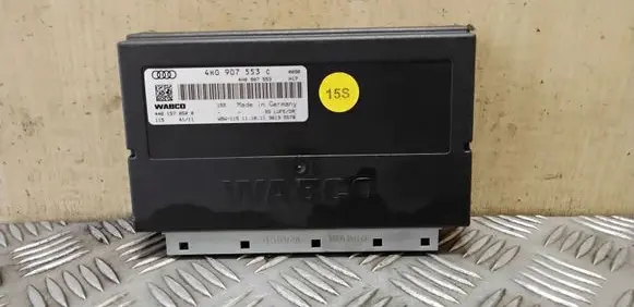 Audi A8 S8 D4 4H Air suspension control unit module (rear) 4H0907553C