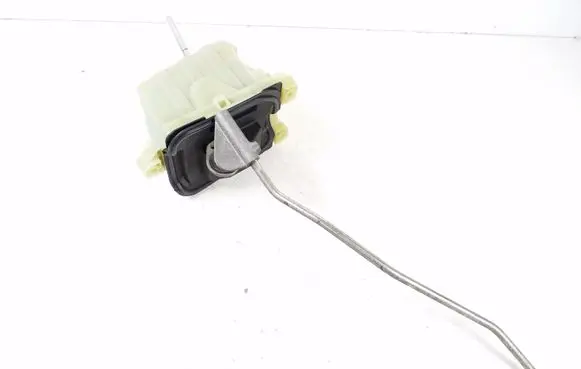 Mercedes-Benz C W204 Gear shifter/selector A2042677524