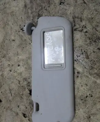 Toyota Avensis T270 Sun visor KRIS235789
