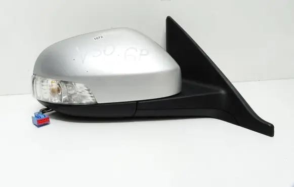 Volvo V50 Front door electric wing mirror 
