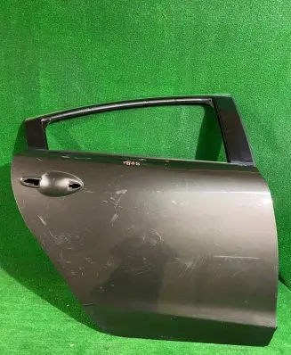 Mazda 6 Rear door
