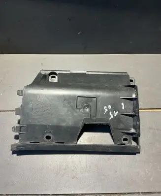 Volkswagen Transporter - Caravelle T5 Bumper support mounting bracket corner 7H0807129A 61525