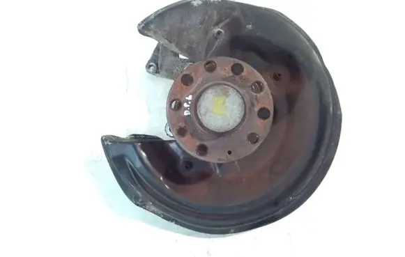 Volkswagen PASSAT B7 Rear wheel hub spindle/knuckle 