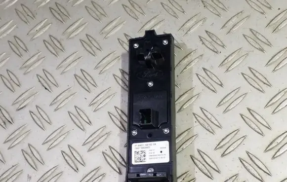 Ford Focus Electric window control switch 14A132 AM5T14A132CA 3SO10020922