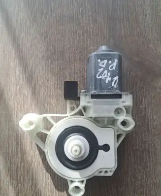 Audi Q4 Sportback e-tron Front door window regulator motor 4K0959812A