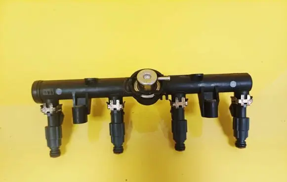Volkswagen Polo III 6N 6N2 6NF Fuel main line pipe 030906031J 0280155919 030133319AA