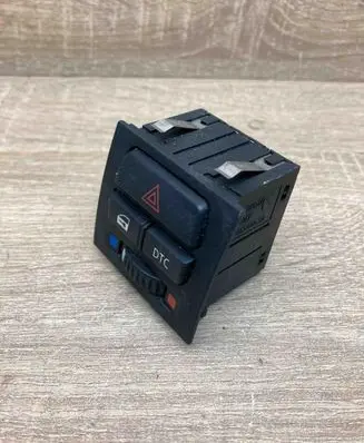 BMW 3 E90 E91 Hazard light switch 9132421