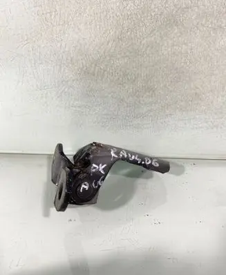 Toyota RAV 4 (XA30) Front door upper hinge