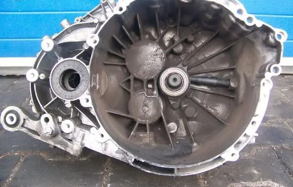 Volvo V40 Manual 6 speed gearbox EU1R7002LEC