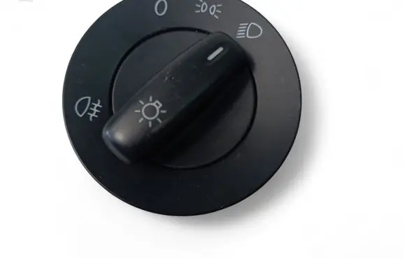 Volkswagen Golf V Light switch 1K0941431BB
